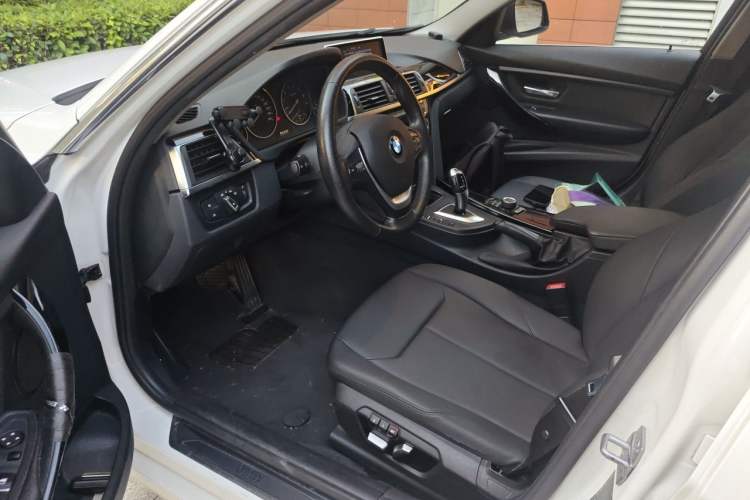 Used BMW 3 Series 2017 318Li Fashion Model Driver Seat