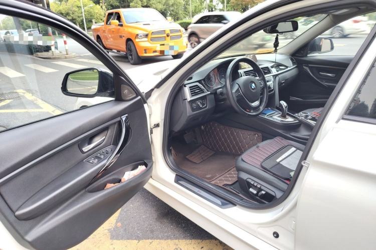 Used BMW 3 Series 2017 320Li M Sport Edition Driver Seat