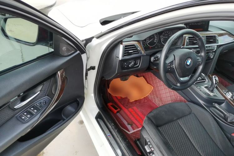 Used BMW 3 Series 2017 320i M Sport Driver Seat