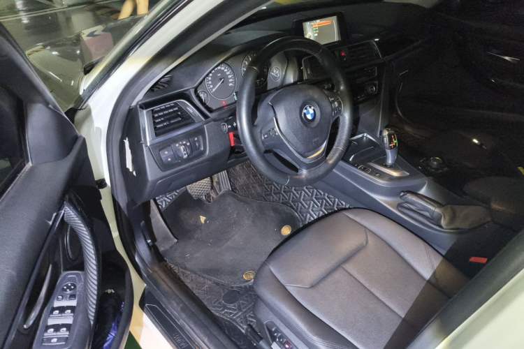 Used BMW 3 Series 2017 320Li Fashion Model Driver Seat