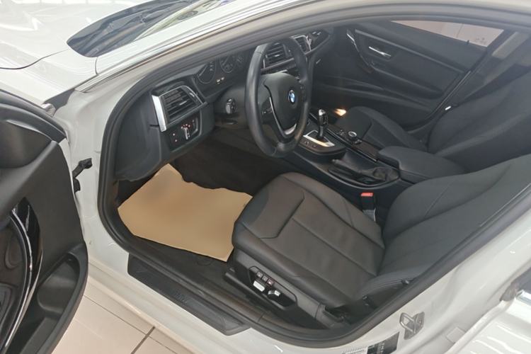 Used BMW 3 Series 2017 320Li Fashion Model Driver Seat