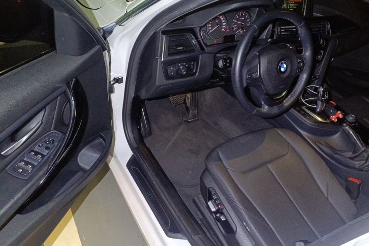 Used BMW 3 Series 2017 318Li Fashion Model Driver Seat