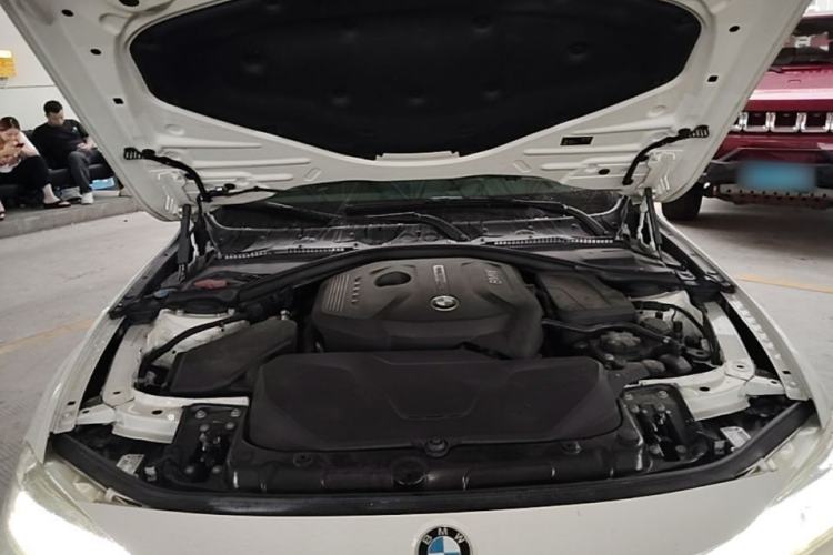 Used BMW 3 Series 2017 320Li M Sport Edition Engine Bay