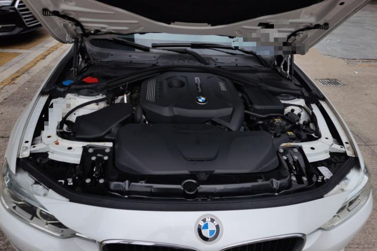 Used BMW 3 Series 2017 320Li Fashion Model Engine Bay