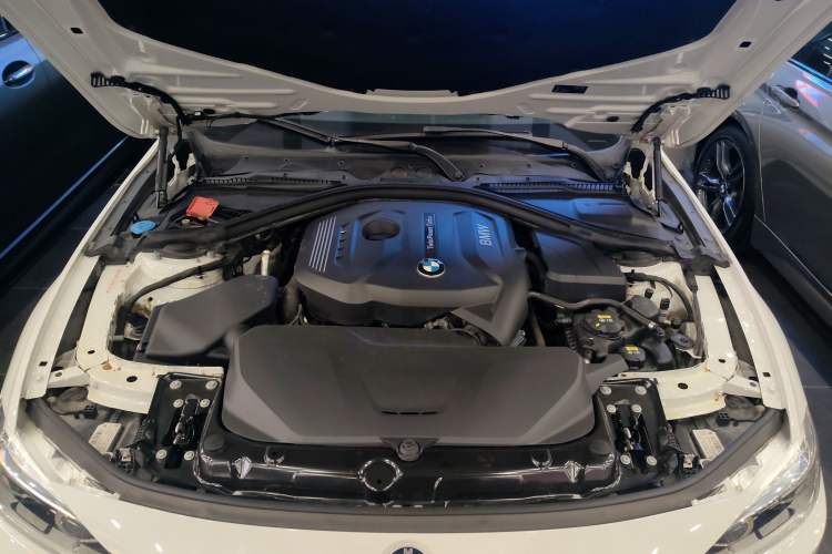 Used BMW 3 Series 2017 320Li M Sport Edition Engine Bay