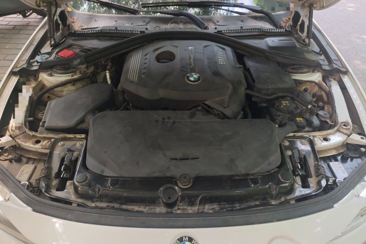 Used BMW 3 Series 2017 320Li Fashion Model Engine Bay