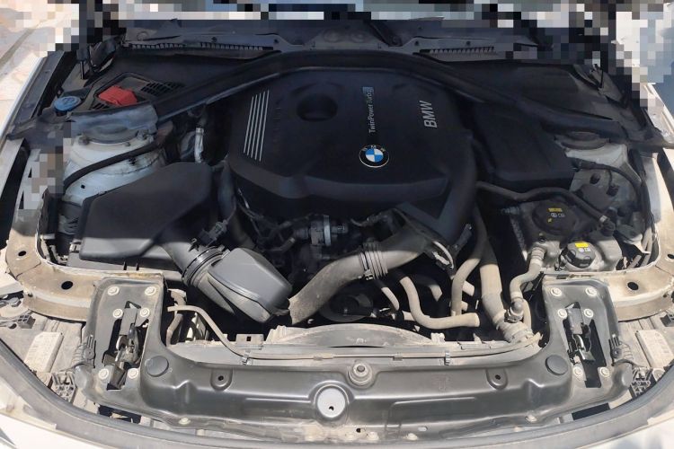 Used BMW 3 Series 2017 320i M Sport Engine Bay