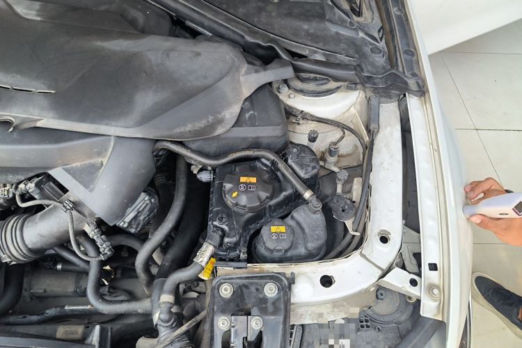 Used BMW 3 Series 2017 320Li Fashion Model Engine Bay Left