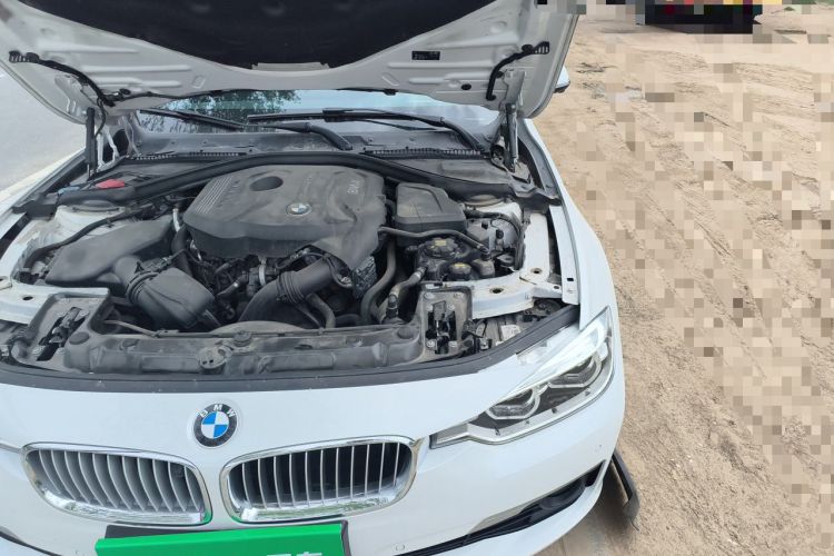 Used BMW 3 Series 2017 320Li Fashion Model Engine Bay Left