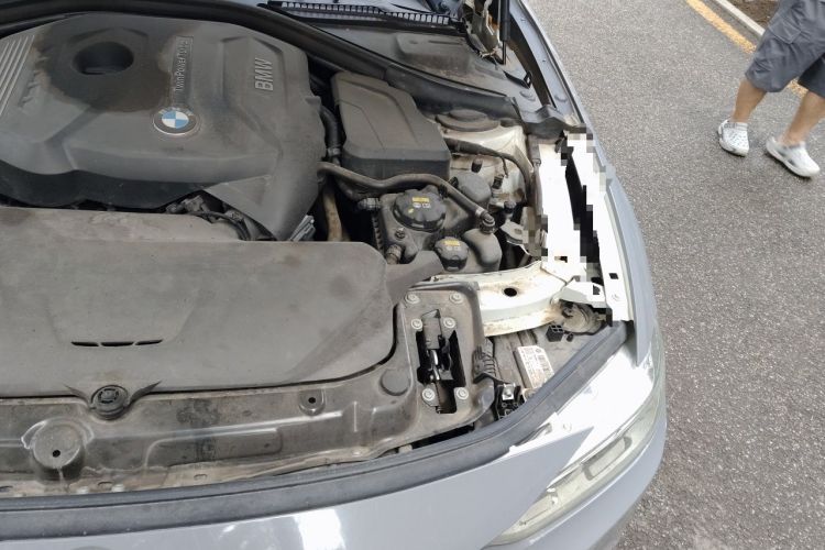 Used BMW 3 Series 2017 320i M Sport Engine Bay Left