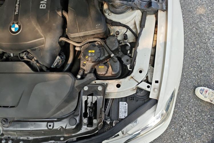 Used BMW 3 Series 2017 320Li M Sport Edition Engine Bay Left