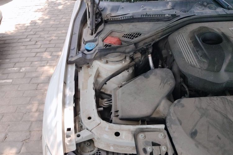 Used BMW 3 Series 2017 320Li Fashion Model Engine Bay Right