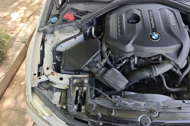 Used BMW 3 Series 2017 320Li Fashion Model Engine Bay Right