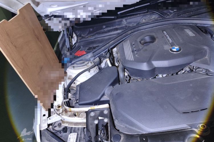 Used BMW 3 Series 2017 320i M Sport Engine Bay Right