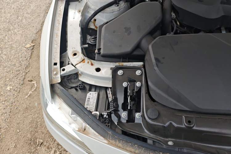 Used BMW 3 Series 2017 320Li Fashion Model Engine Bay Right