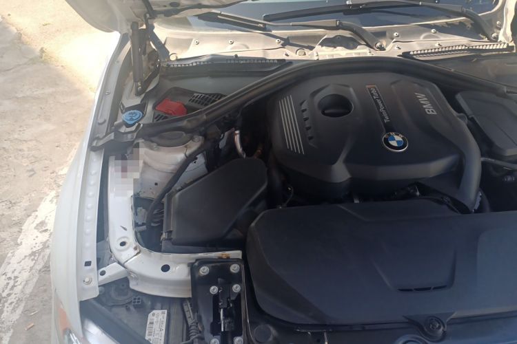 Used BMW 3 Series 2017 320Li Fashion Model Engine Bay Right