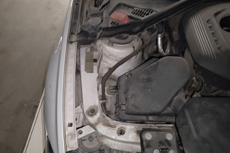 Used BMW 3 Series 2017 320Li Fashion Model Engine Bay Right