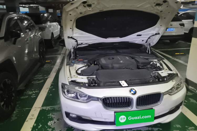 Used BMW 3 Series 2017 320Li Fashion Model Engine Bay Right