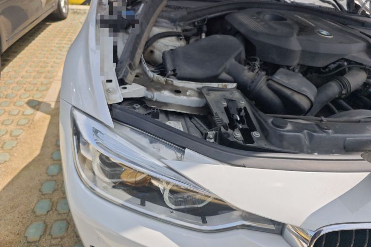 Used BMW 3 Series 2017 320Li Fashion Model Engine Bay Right