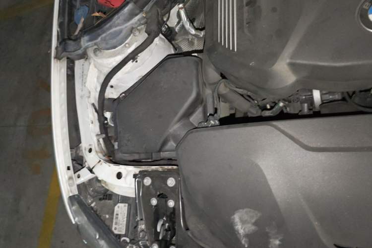 Used BMW 3 Series 2017 320Li M Sport Edition Engine Bay Right