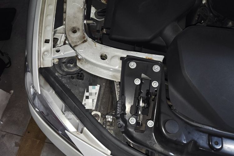 Used BMW 3 Series 2017 320Li Fashion Model Engine Bay Right