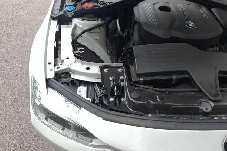 Used BMW 3 Series 2017 318Li Fashion Model Engine Bay Right