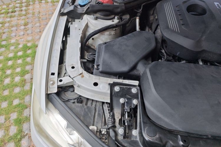 Used BMW 3 Series 2017 320Li Fashion Model Engine Bay Right