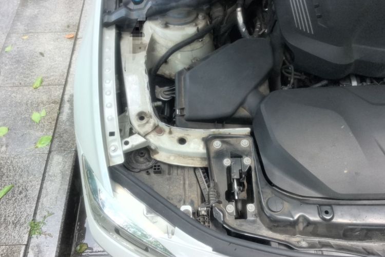 Used BMW 3 Series 2017 320Li Fashion Model Engine Bay Right