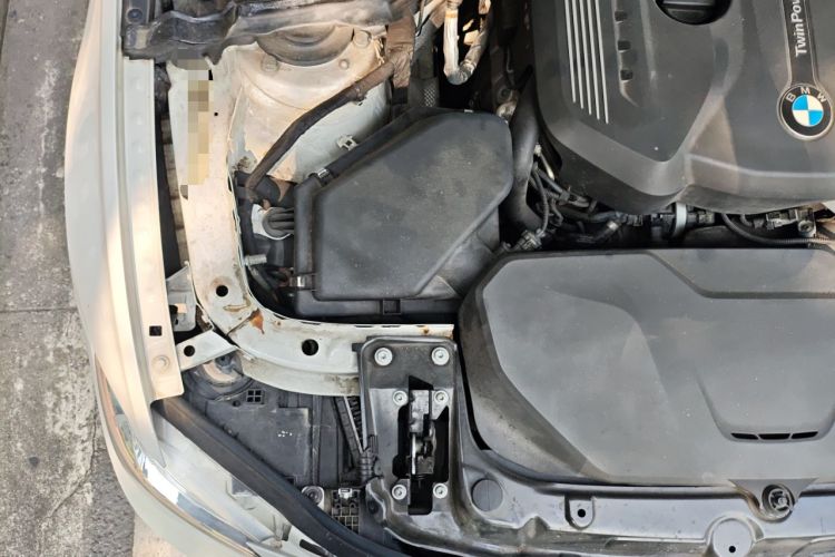 Used BMW 3 Series 2017 320Li M Sport Edition Engine Bay Right
