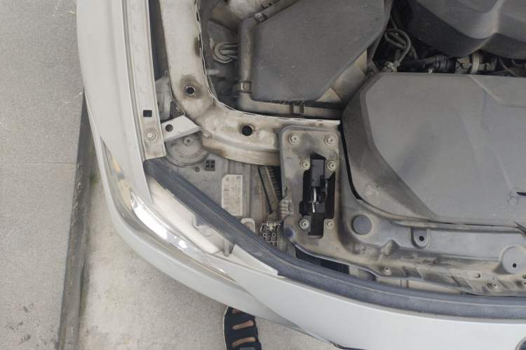 Used BMW 3 Series 2017 320Li Fashion Model Engine Bay Right