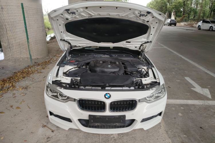 Used BMW 3 Series 2017 320Li M Sport Edition Engine Bay