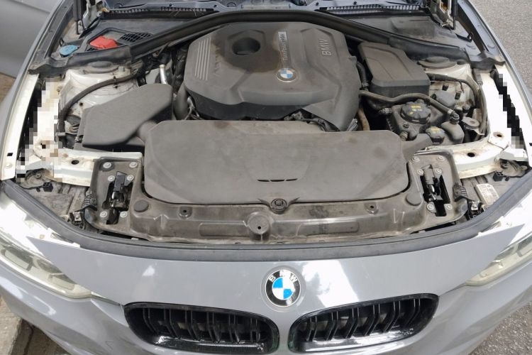 Used BMW 3 Series 2017 320i M Sport Engine Bay
