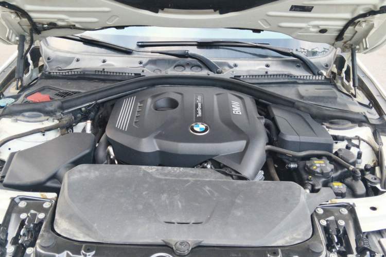Used BMW 3 Series 2017 320Li M Sport Edition Engine Bay