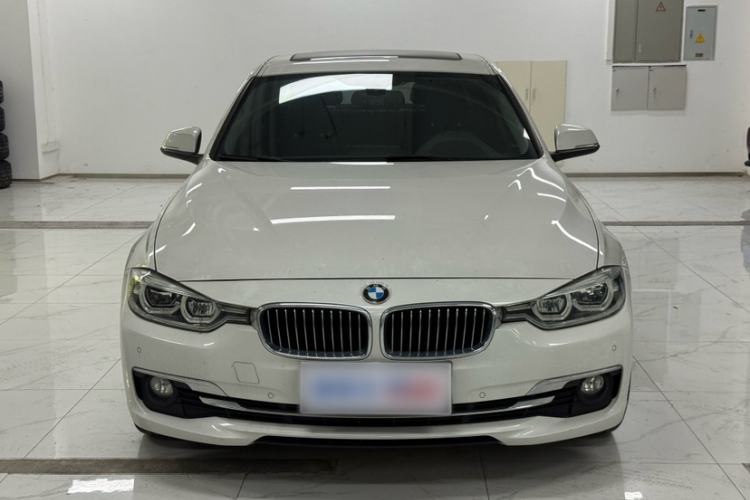 Used BMW 3 Series 2017 320Li Luxury Design Package Exterior 1