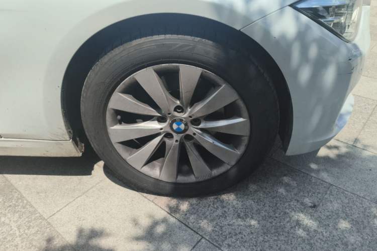 Used BMW 3 Series 2017 318Li Fashion Model Exterior 1
