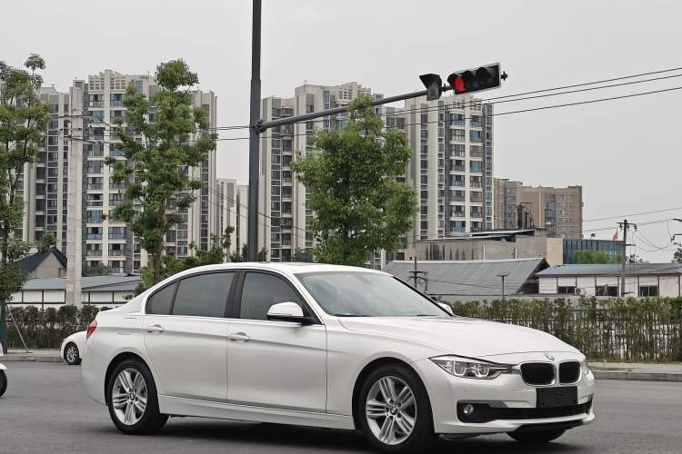 Used BMW 3 Series 2017 320Li Fashion Model Exterior 2