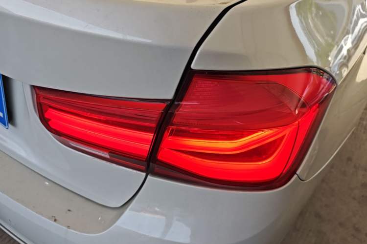 Used BMW 3 Series 2017 320Li Fashion Model Exterior 3
