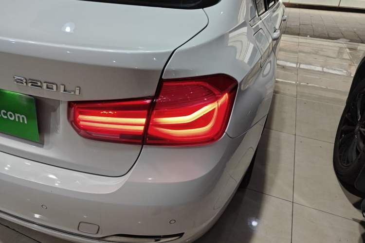 Used BMW 3 Series 2017 320Li Fashion Model Exterior 3