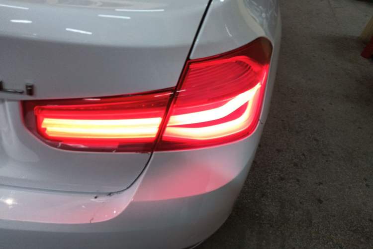 Used BMW 3 Series 2017 320Li Fashion Model Exterior 3