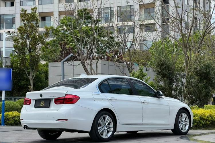 Used BMW 3 Series 2017 320Li Fashion Model Exterior 3