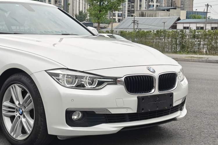 Used BMW 3 Series 2017 320Li Fashion Model Exterior 3