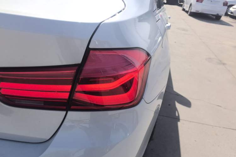 Used BMW 3 Series 2017 320Li Fashion Model Exterior 3