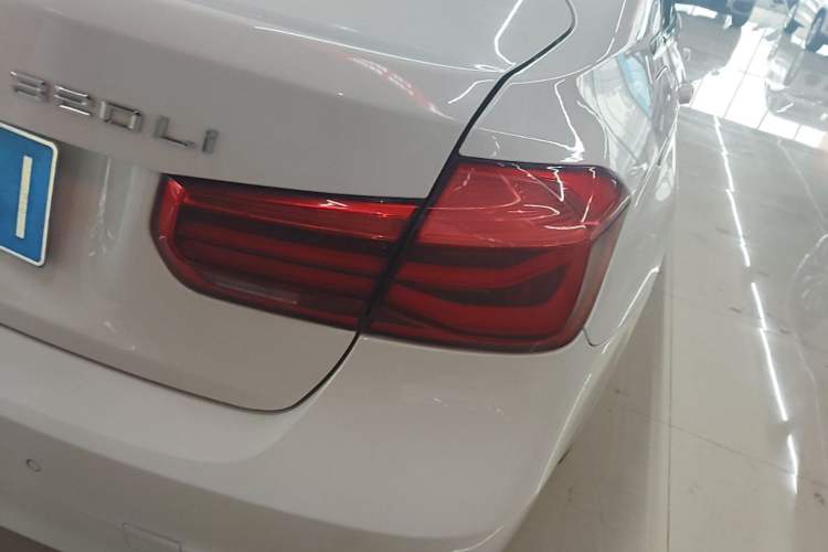 Used BMW 3 Series 2017 320Li M Sport Edition Exterior 3