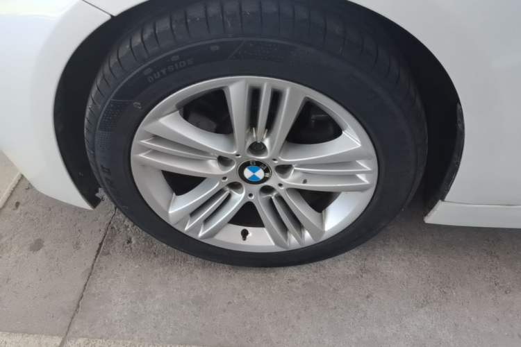 Used BMW 3 Series 2017 320Li Fashion Model Exterior 4