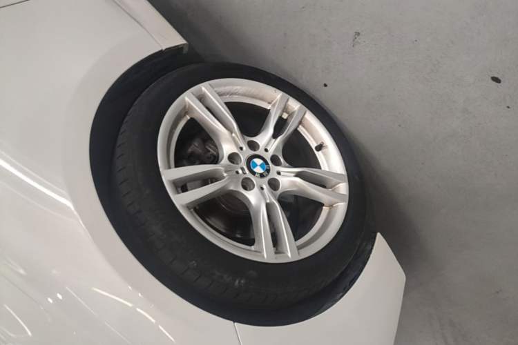 Used BMW 3 Series 2017 320Li M Sport Edition Exterior 4