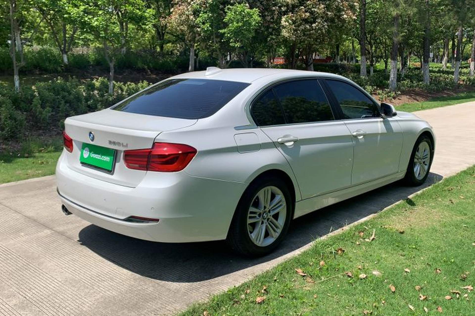 Used BMW 3 Series 2017 320Li Fashion Model Exterior 4
