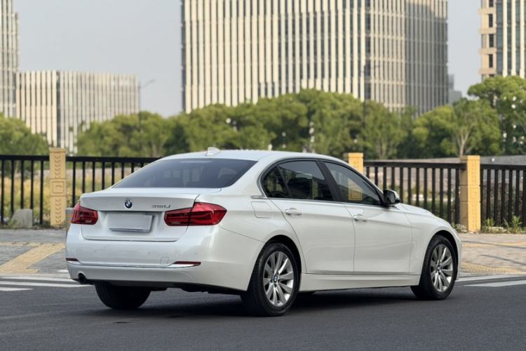 Used BMW 3 Series 2017 318Li Fashion Model Exterior 4