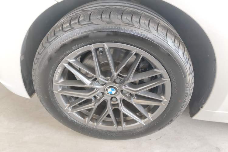 Used BMW 3 Series 2017 320Li xDrive Fashion Model Exterior 4