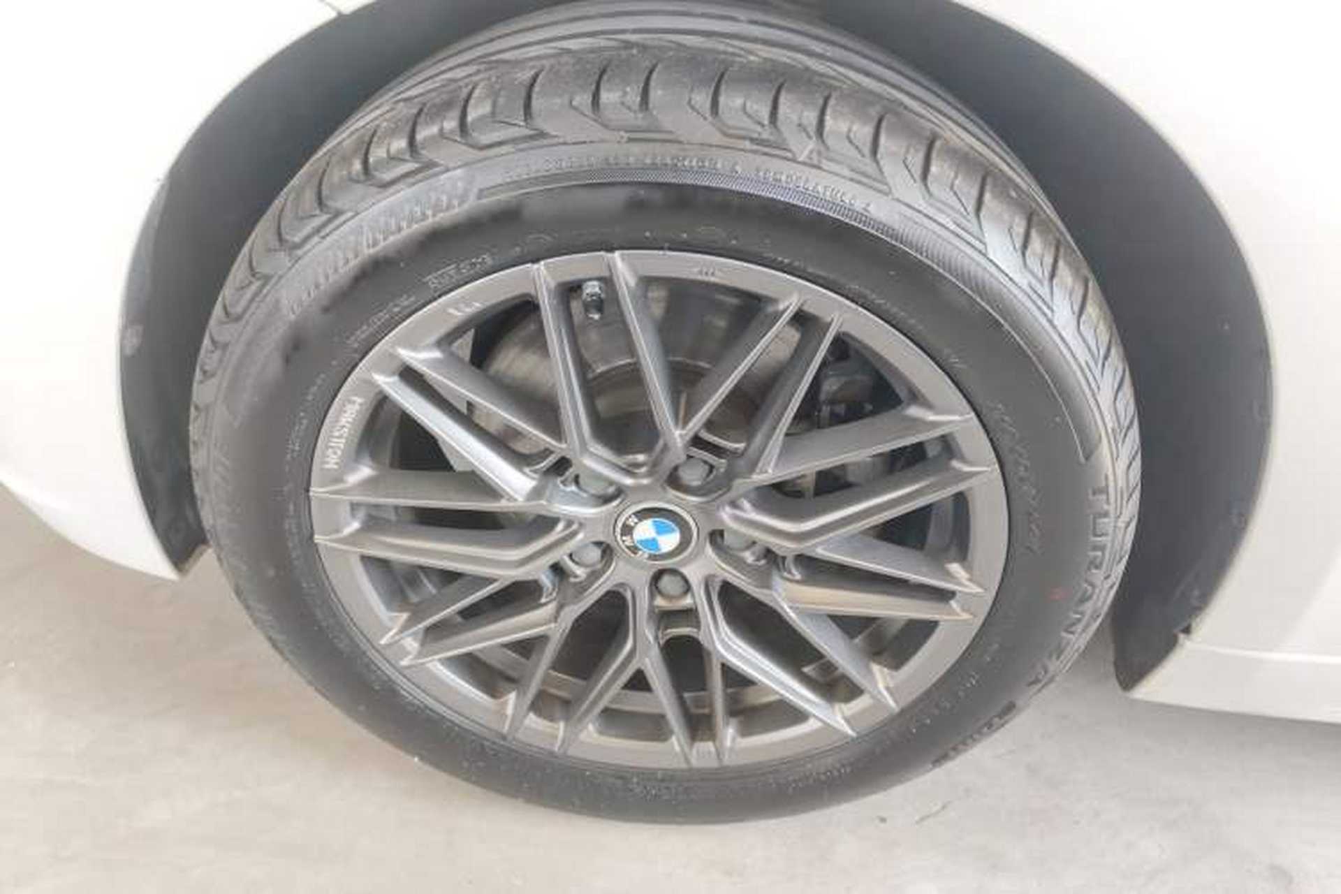 Used BMW 3 Series 2017 320Li xDrive Fashion Model Exterior 4
