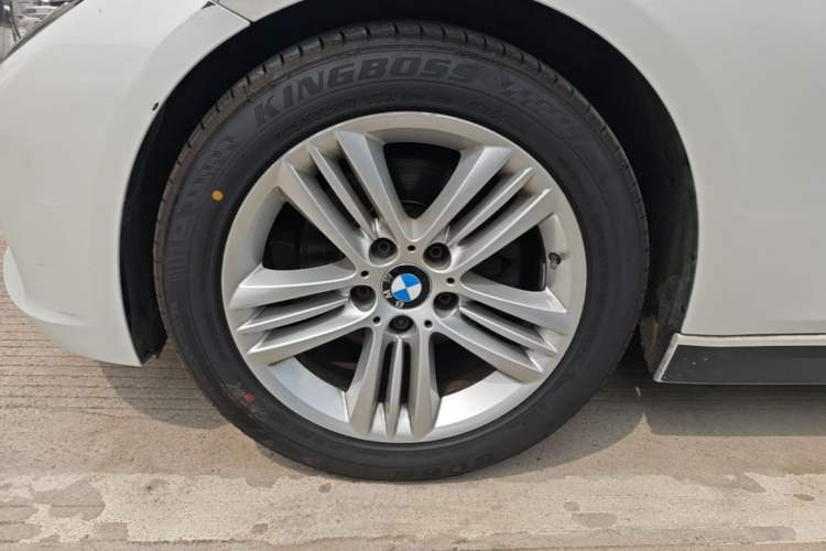 Used BMW 3 Series 2017 320Li Fashion Model Exterior 4